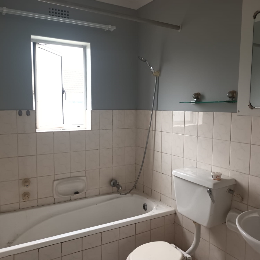 To Let 2 Bedroom Property for Rent in Paarl South Western Cape